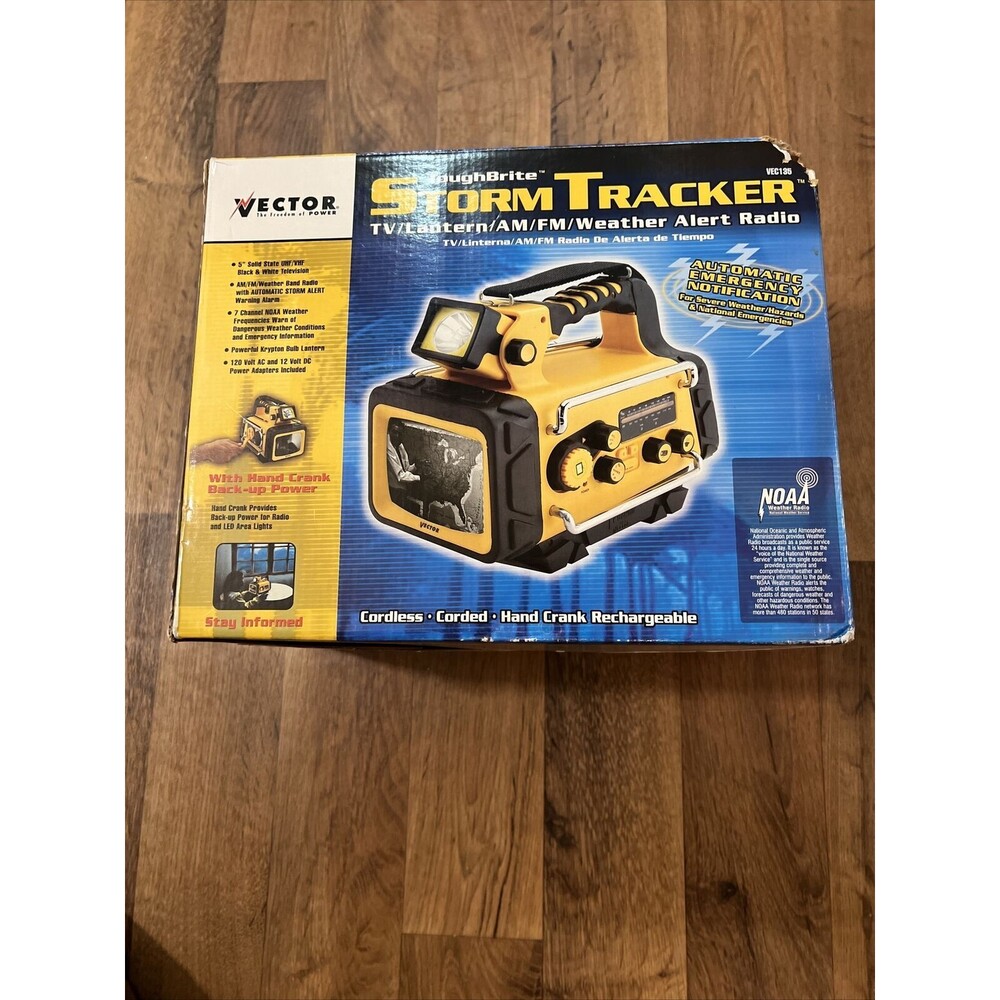 Vintage Vector Storm Tracker TV Weather Alert AM/FM Radio VEC135 NIB